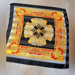 Elegant VINTAGE Black and Gold Decorative Scarf. 40 x 40”